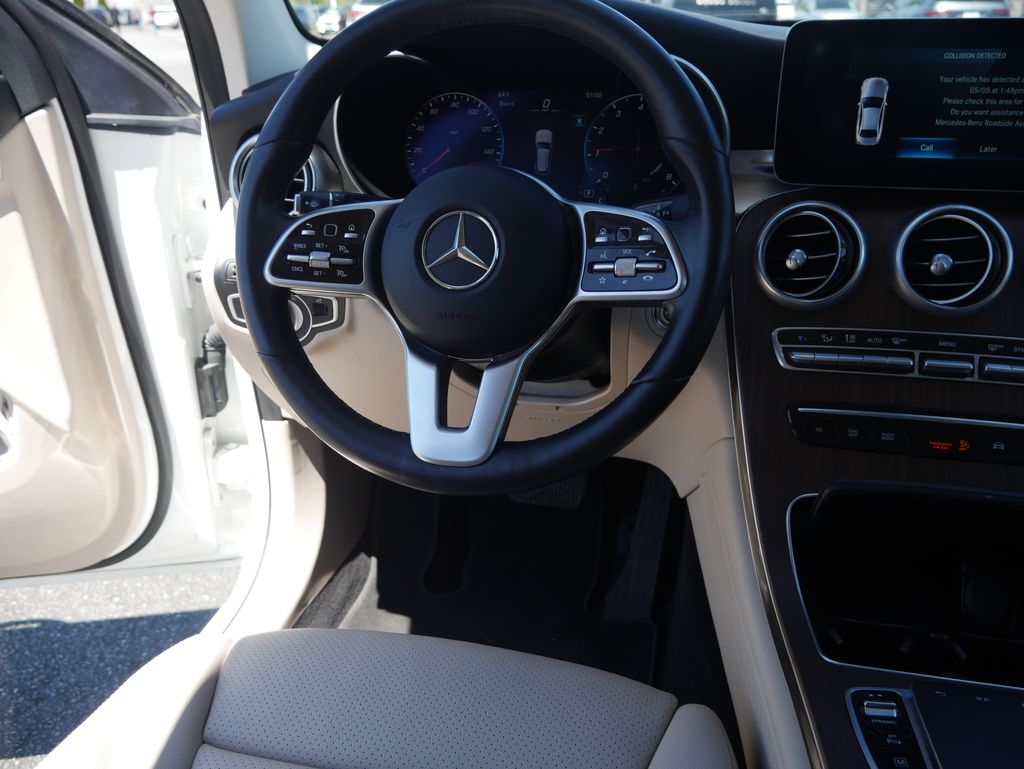 Thumbnail: 2022 Mercedes-Benz GLC - 30