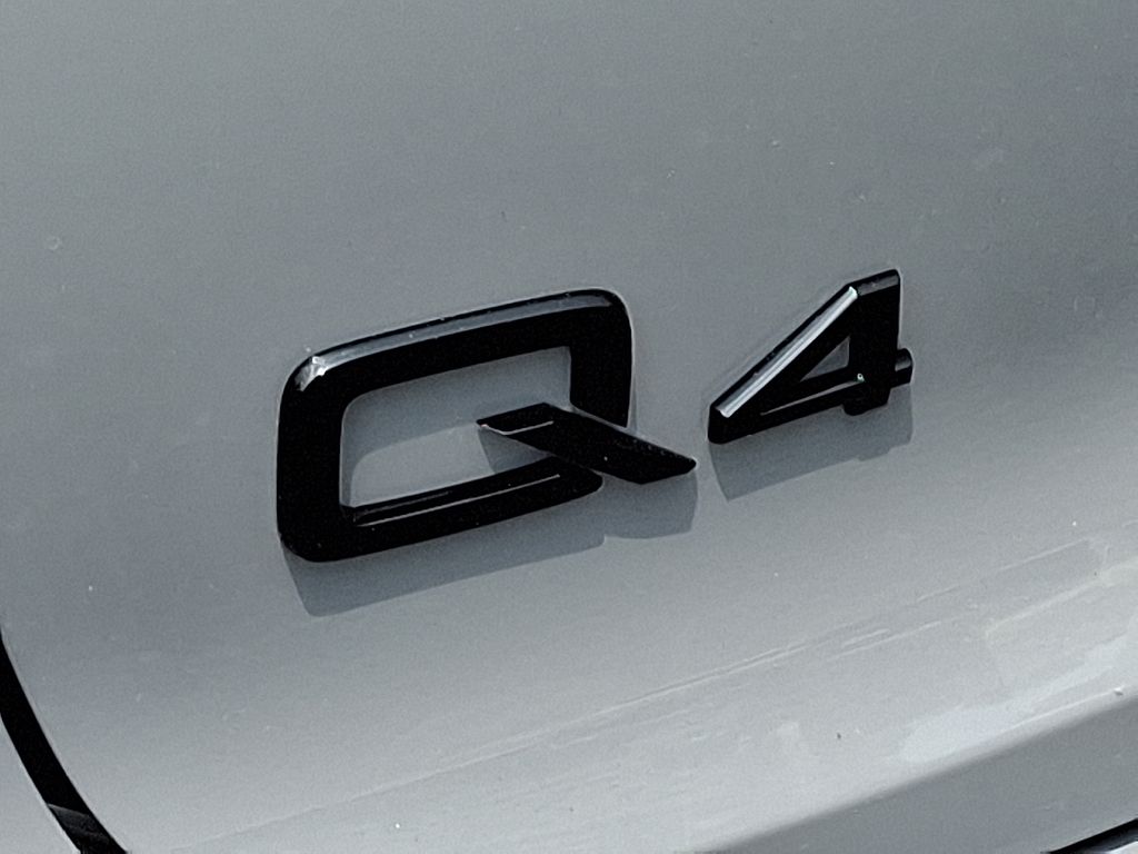 Thumbnail: 2025 Audi Q4 e-tron - 20