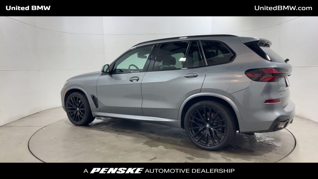 Thumbnail: 2024 BMW X5 - 6