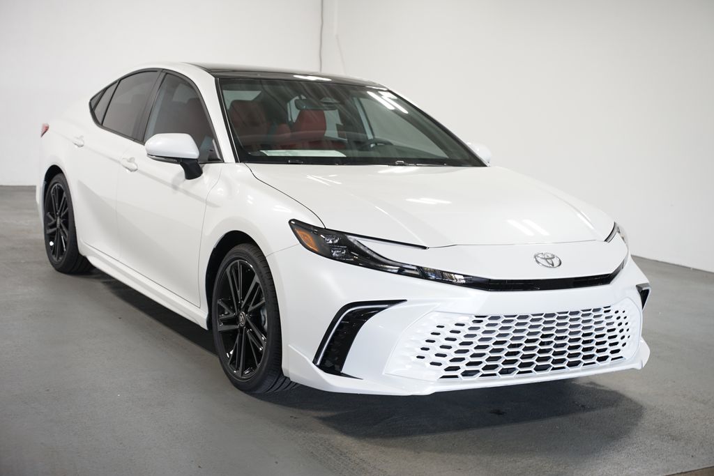 Thumbnail: 2026 Toyota Camry - 3