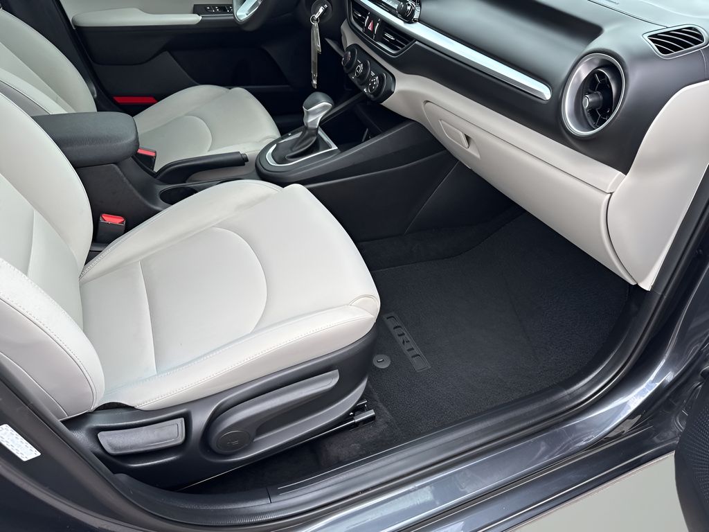 Used Car 2022 Kia Forte  Lxs For Sale Under $15,000 In Austin, Texas