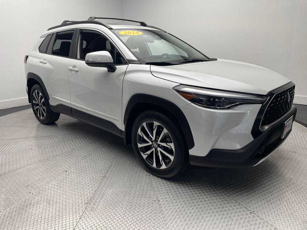 Thumbnail: 2024 Toyota Corolla Cross - 3