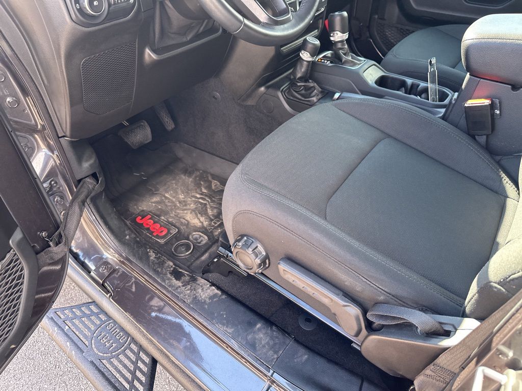 Used Car 2021 Jeep Wrangler  Unlimited Willys For Sale Under $35,000 In Austin, Texas