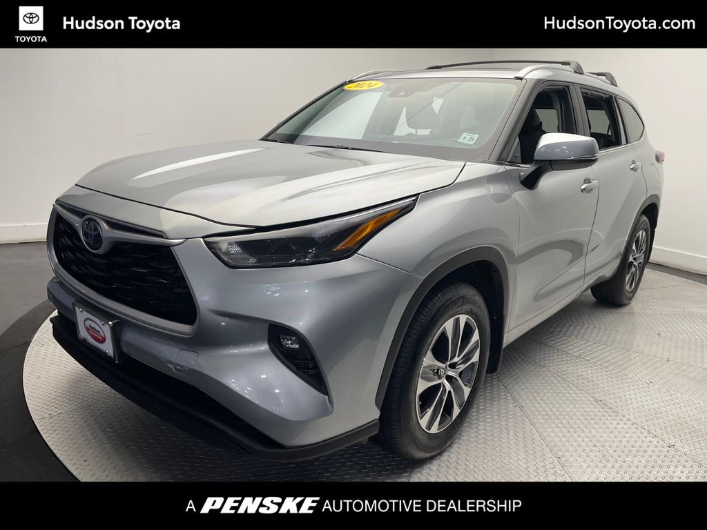2024 Toyota Highlander XLE -
                  Jersey City, NJ