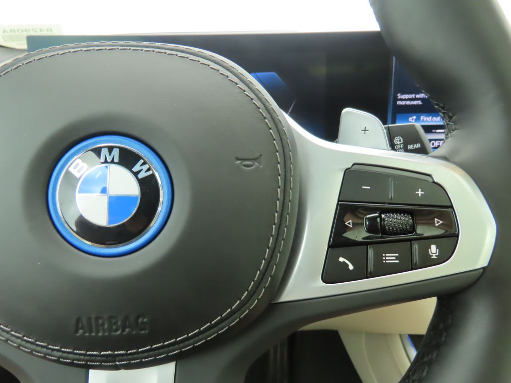 Thumbnail: 2024 BMW X5 - 12