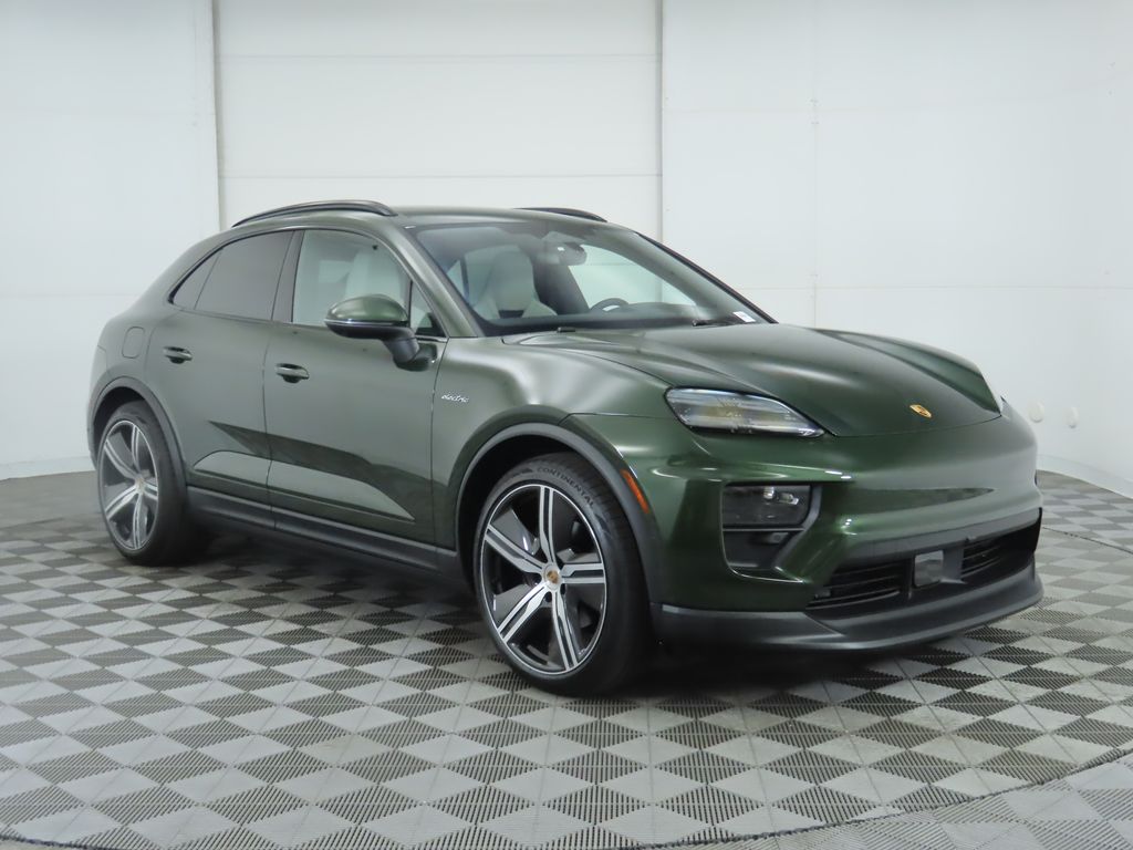 Thumbnail: 2025 Porsche Macan - 9