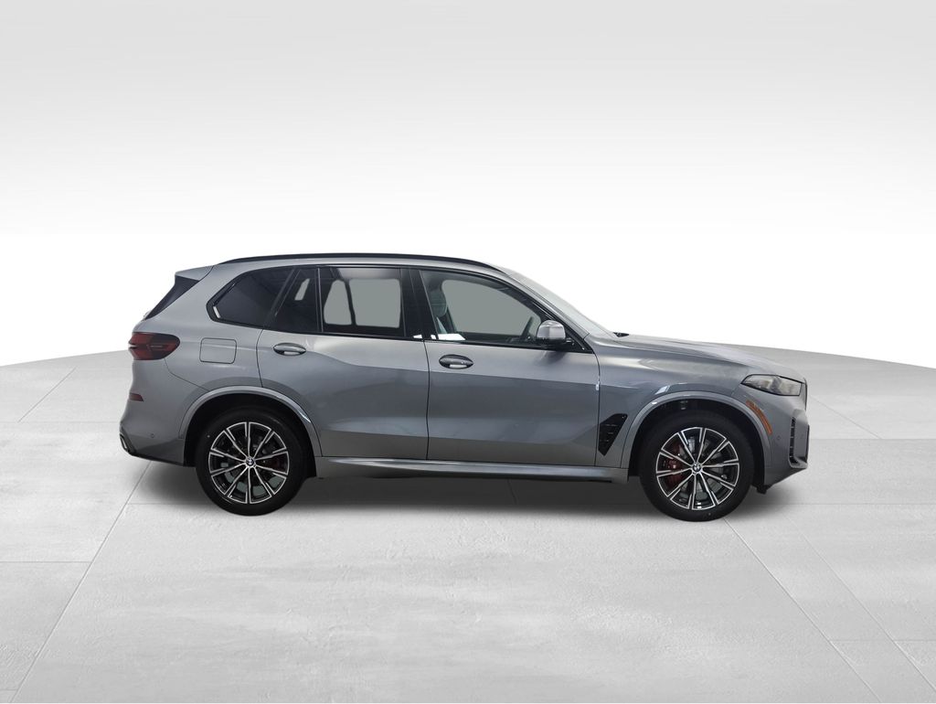 Thumbnail: 2026 BMW X5 - 6