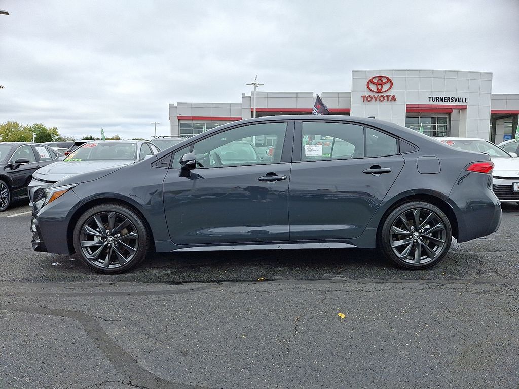 Thumbnail: 2025 Toyota Corolla - 7