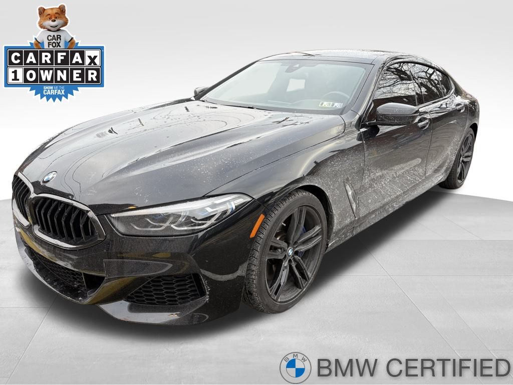 2022 BMW 8 Series 840i's photo