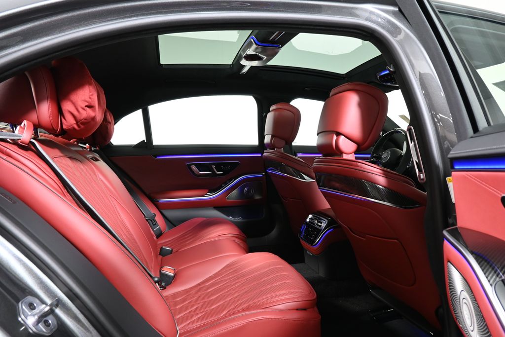 Thumbnail: 2026 Mercedes-Benz S-Class - 22