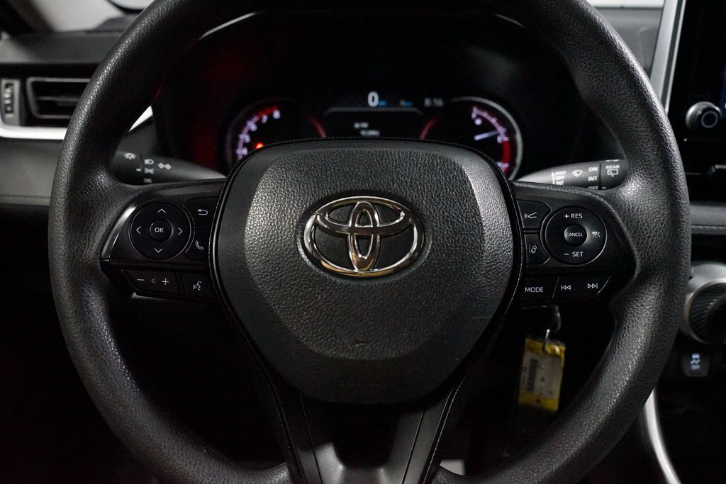 Thumbnail: 2024 Toyota RAV4 - 12