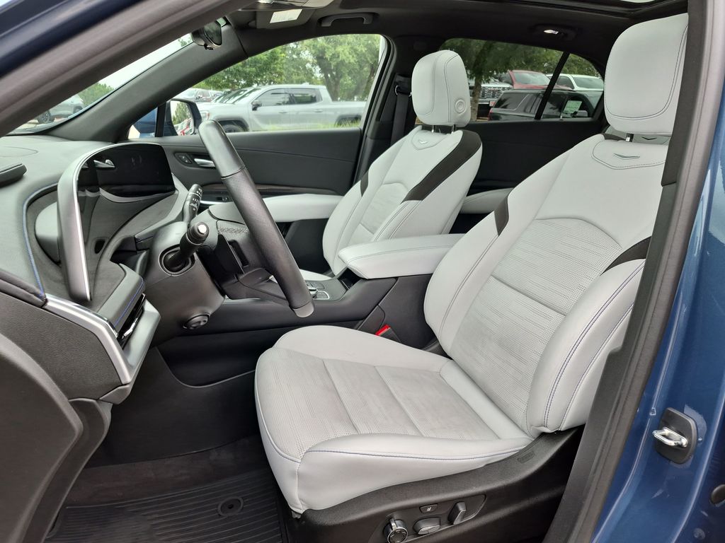 Used Car 2024 Cadillac Xt4  Sport For Sale Under $40,000 In Austin, Texas