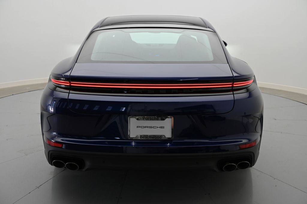 Thumbnail: 2024 Porsche Panamera - 27