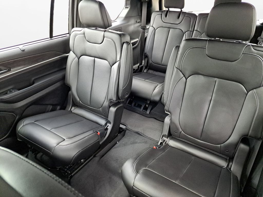 New Car 2025 Jeep Grand Cherokee L  Limited For Sale Under $50,000 In Austin, Texas