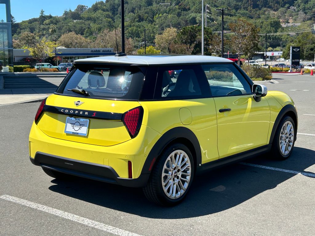 2025 MINI Cooper S 5