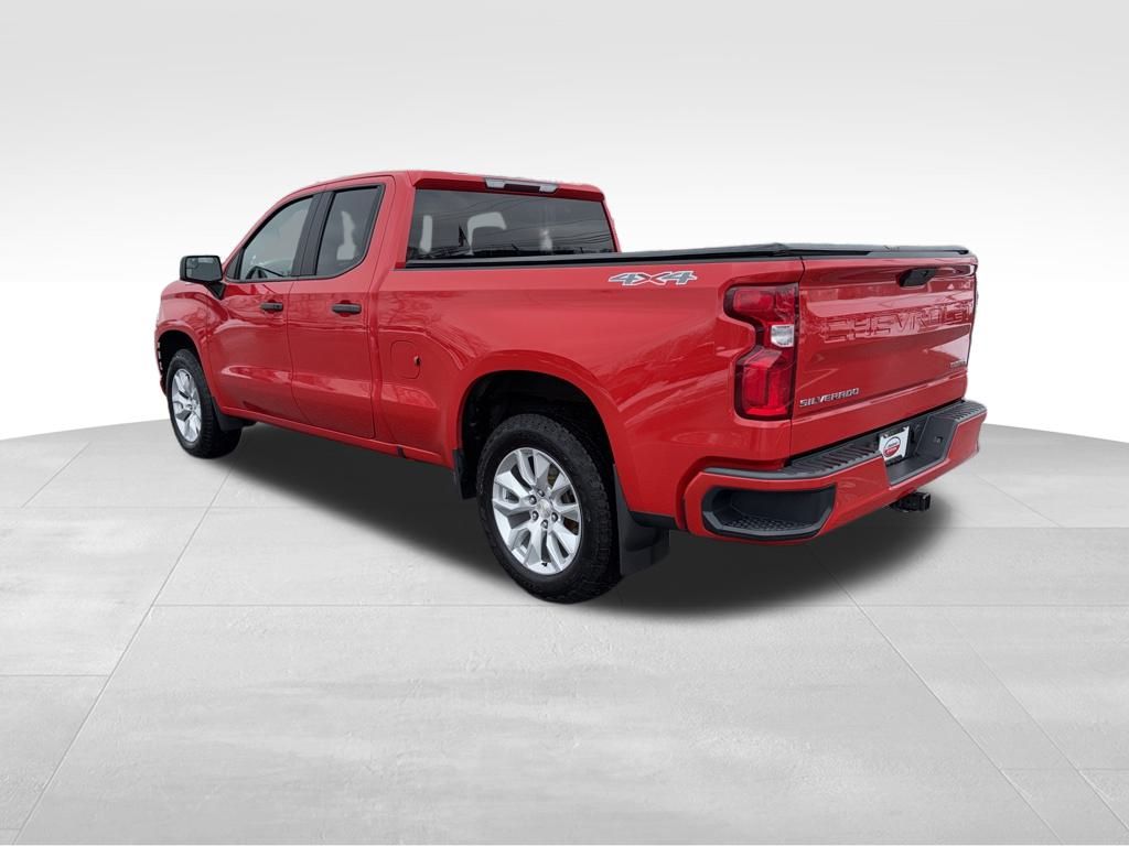 Thumbnail: 2020 Chevrolet Silverado 1500 - 3