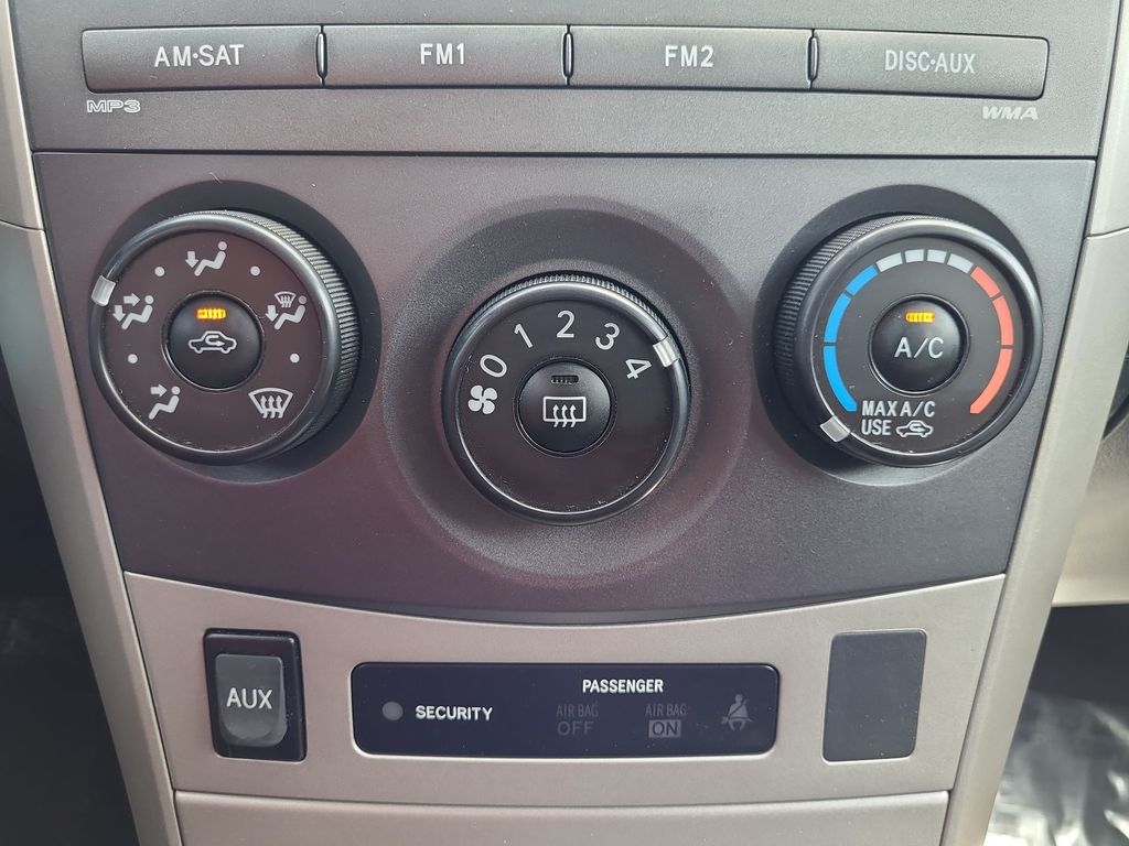 2010 Toyota Corolla S 16