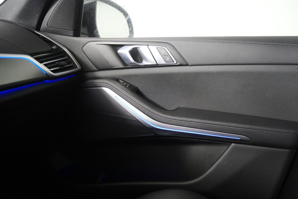 Thumbnail: 2022 BMW X5 - 27