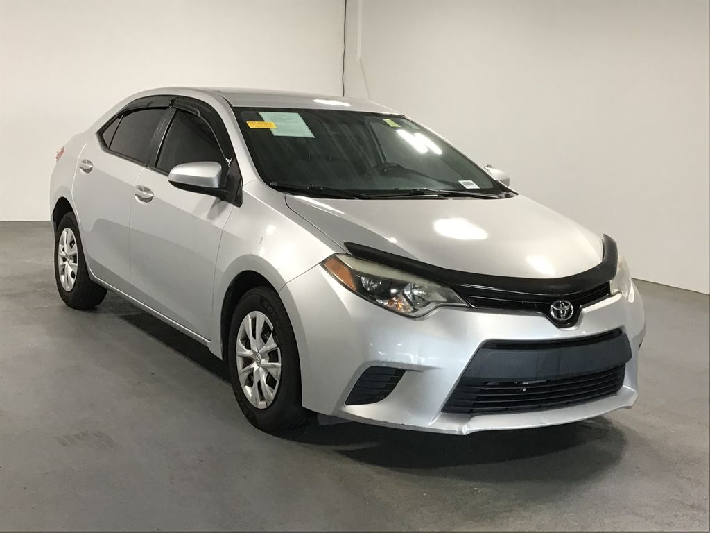 Thumbnail: 2014 Toyota Corolla - 3