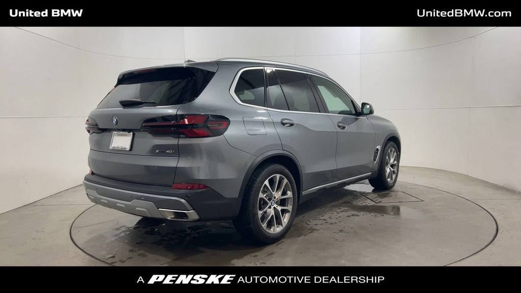 Thumbnail: 2025 BMW X5 - 8
