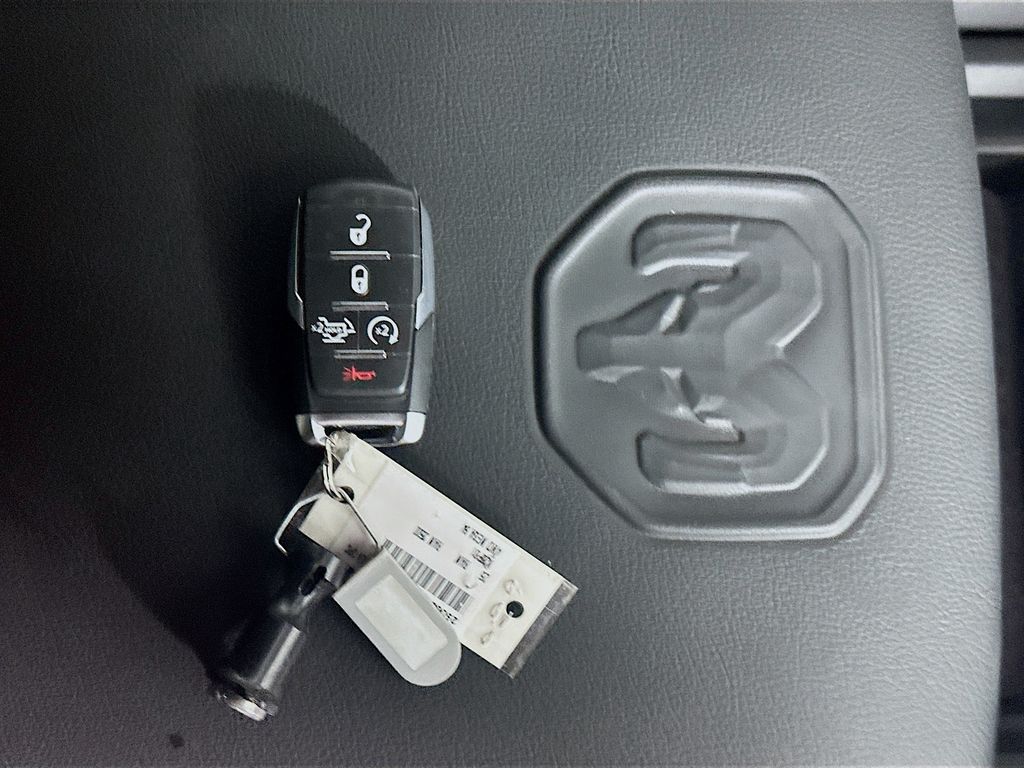 New 2025 Black Ram Laramie 14in image 20