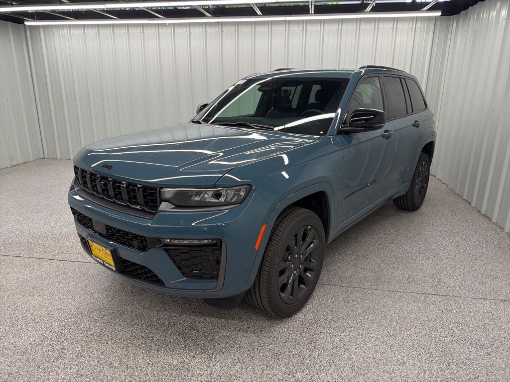2026 Jeep Grand Cherokee Limited Reserve - 2