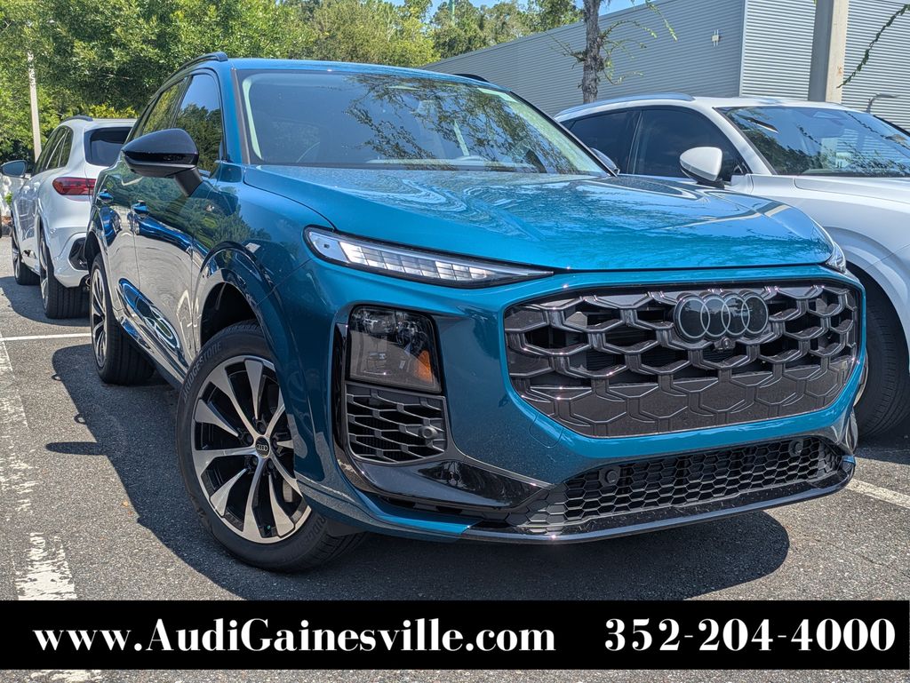 Malpelo Blue Metallic 2026 Audi Q3 SUV / Crossover All-Wheel Drive 7-Speed Automatic