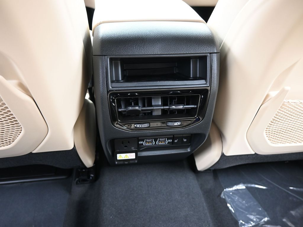 New 2025 Velvet Red Pearlcoat Jeep Limited image 28