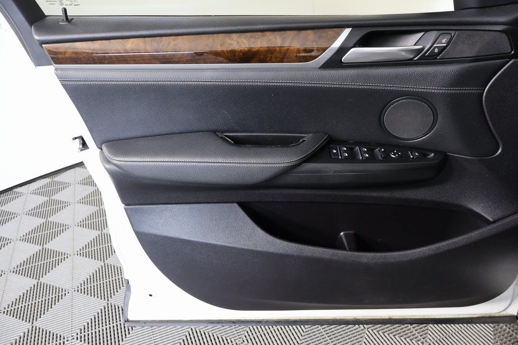 Thumbnail: 2017 BMW X3 - 12