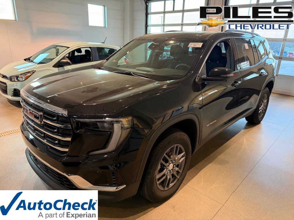 2025 GMC Acadia Elevation FWD