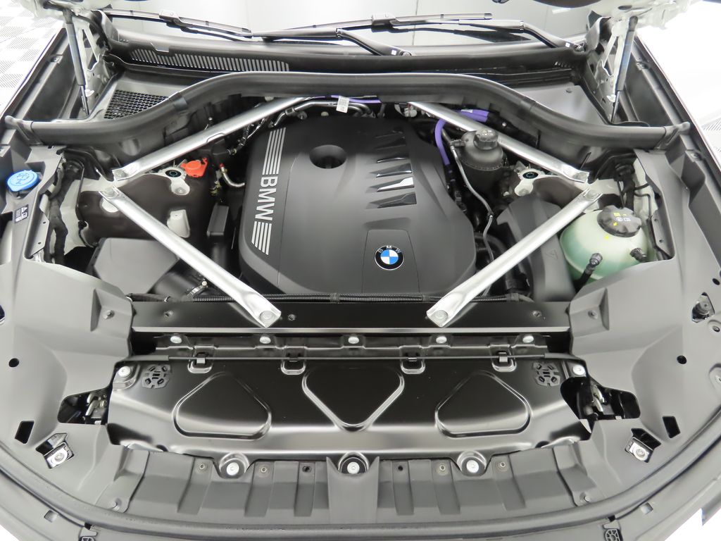 Thumbnail: 2026 BMW X7 - 31