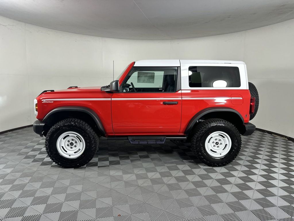 2024 Ford Bronco Heritage Edition 4