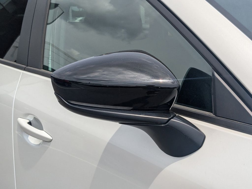 2025 Mazda CX-50 2.5 S Premium