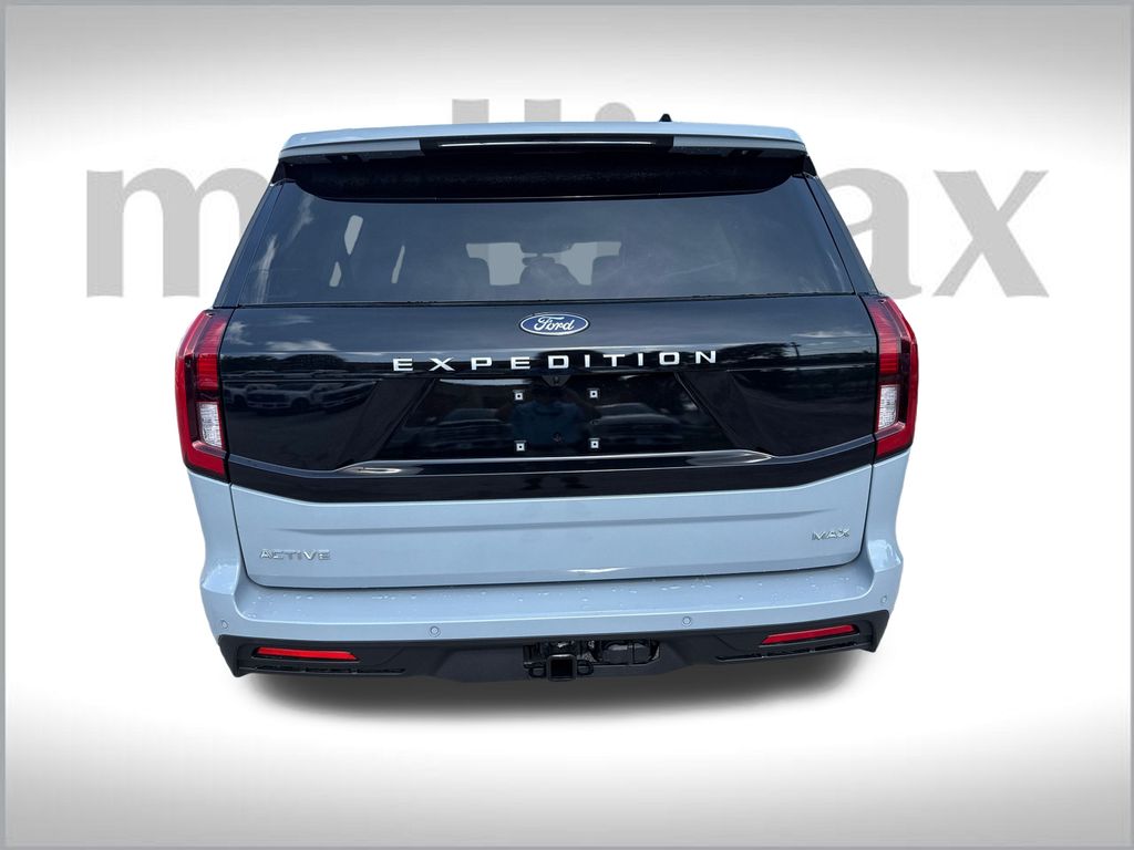 2025 Ford Expedition MAX photo 11