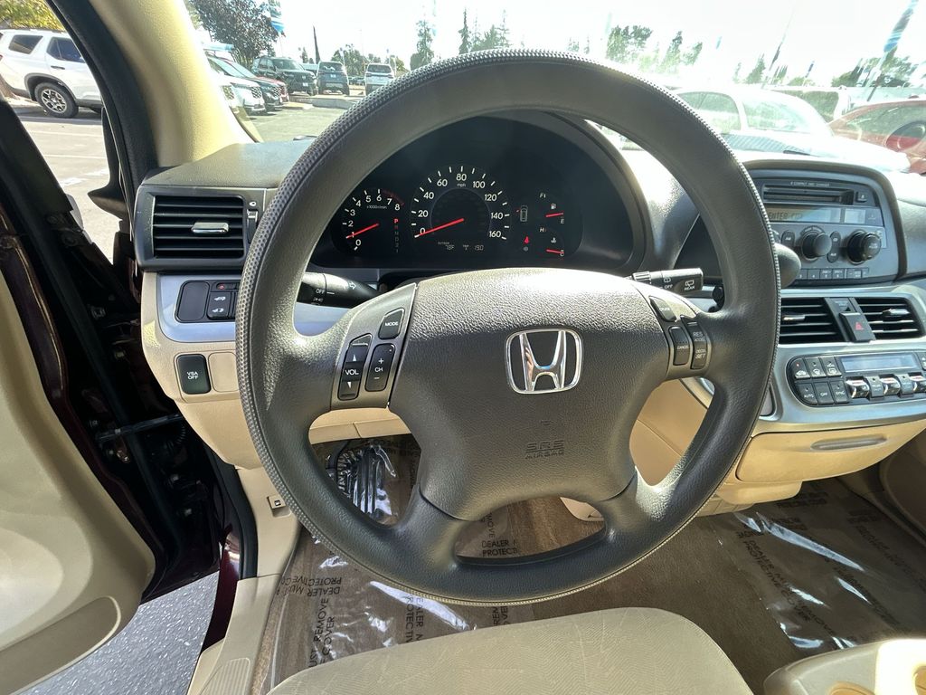 Thumbnail: 2010 Honda Odyssey - 14