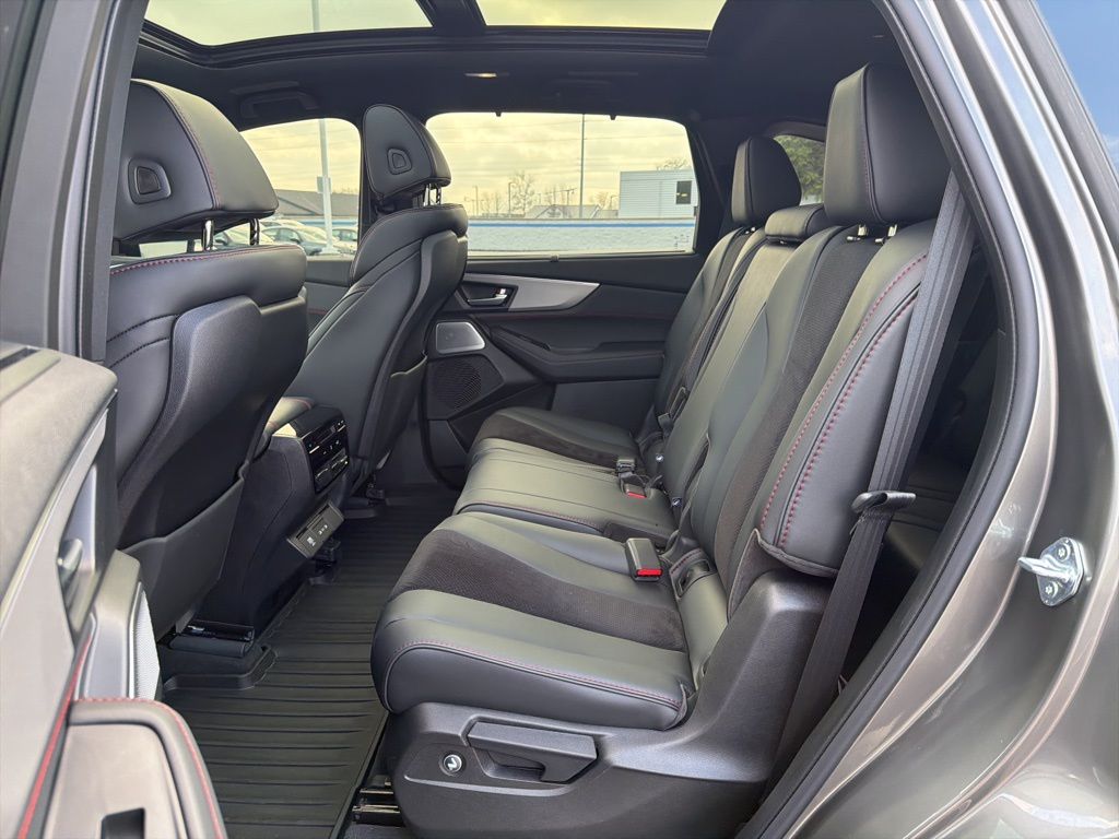 Thumbnail: 2025 Acura MDX - 20