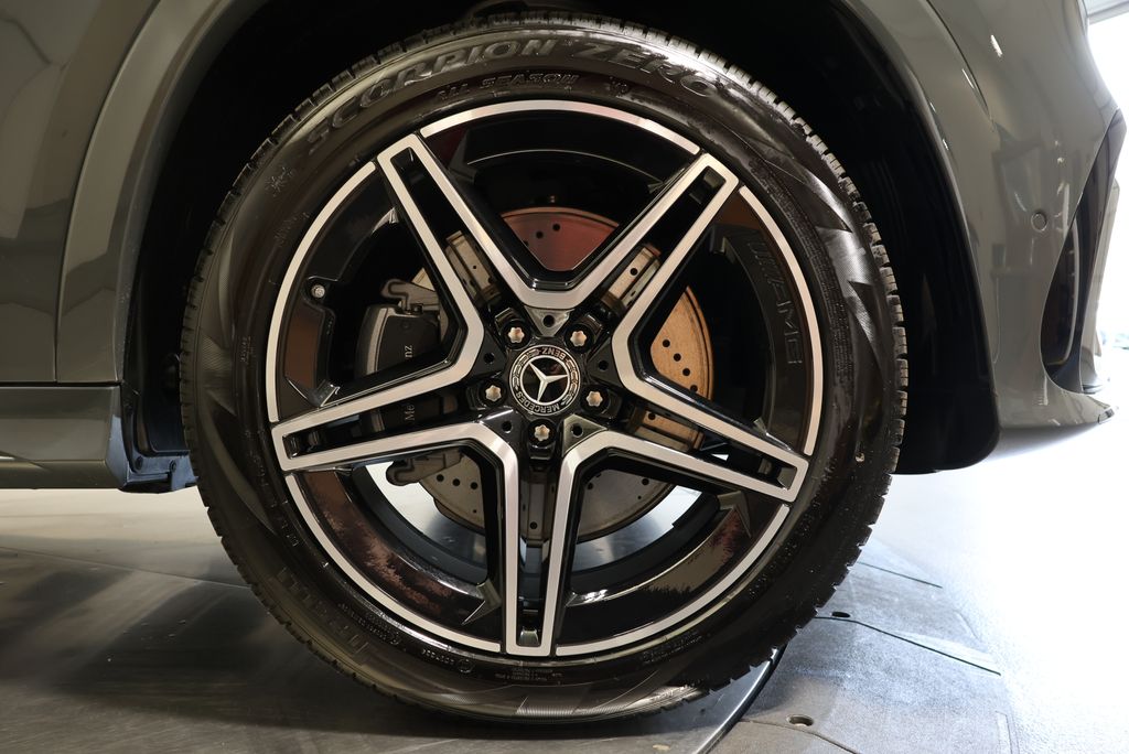 Thumbnail: 2026 Mercedes-Benz GLS - 14