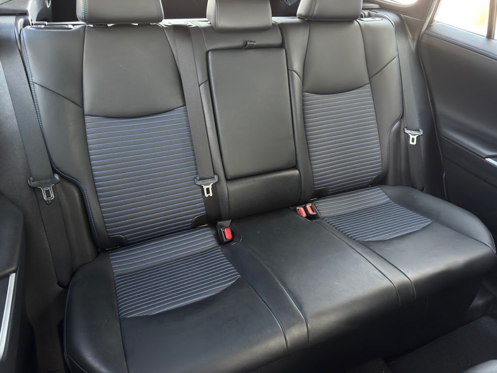 2021 Toyota RAV4 Hybrid XSE White at EAG Ford Navasota
