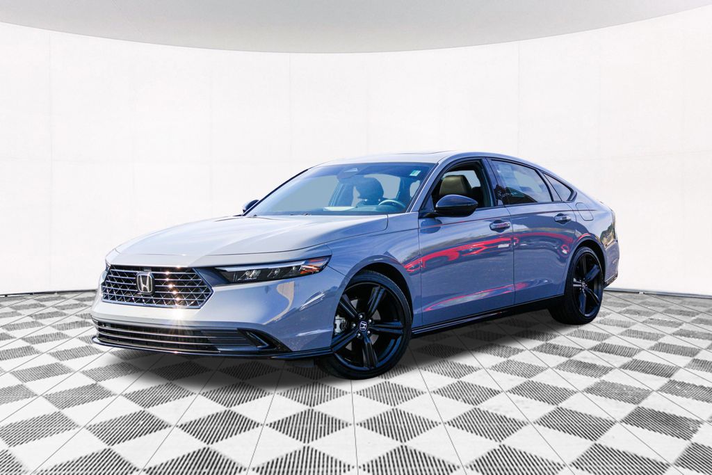 2023 Honda Accord Hybrid Sport-L 2