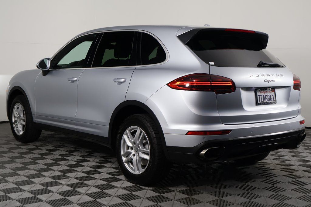 Thumbnail: 2018 Porsche Cayenne - 6