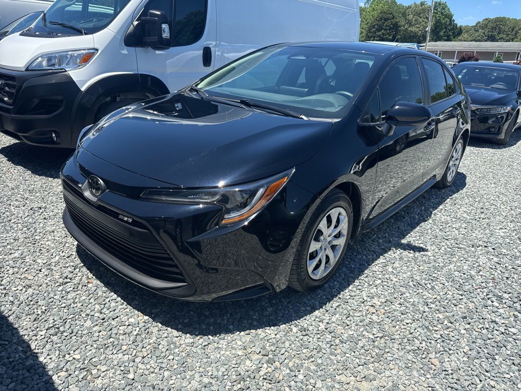 2024 Toyota Corolla LE CVT's photo