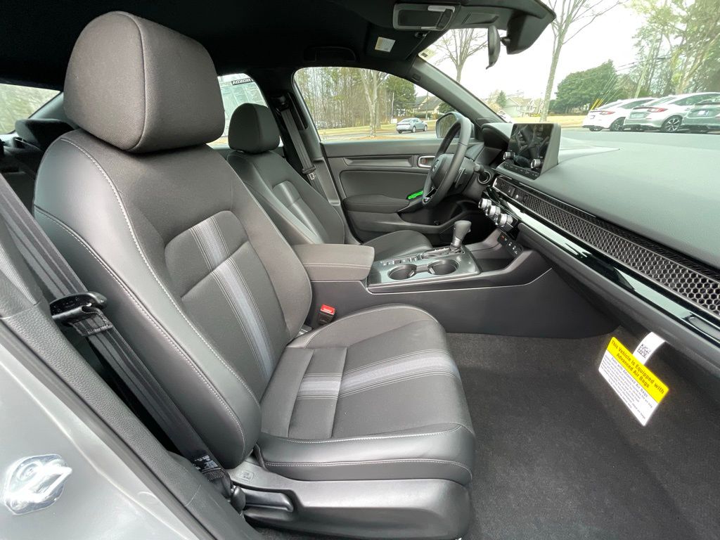 Thumbnail: 2026 Honda Civic - 31