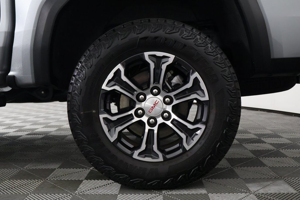 2024 GMC Canyon AT4 16