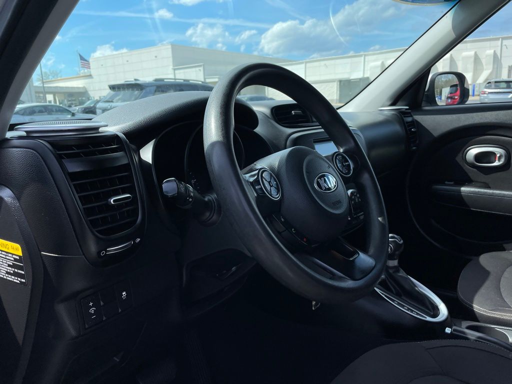 Thumbnail: 2016 Kia Soul - 26