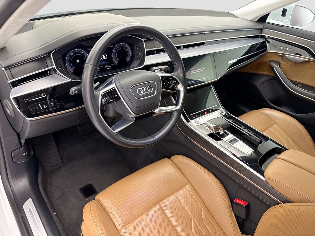 Thumbnail: 2021 Audi A8 - 9