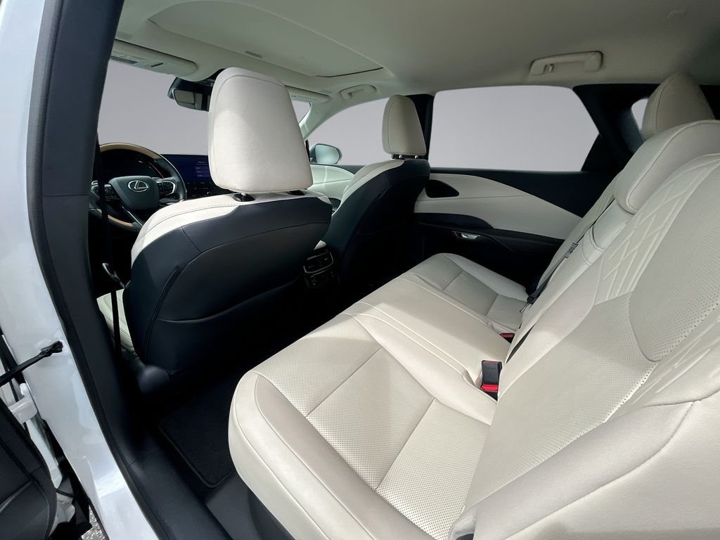 Thumbnail: 2024 Lexus RX - 29