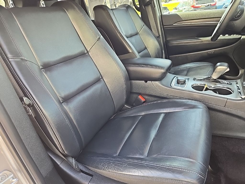 2018 Jeep Grand Cherokee Limited Edition 26