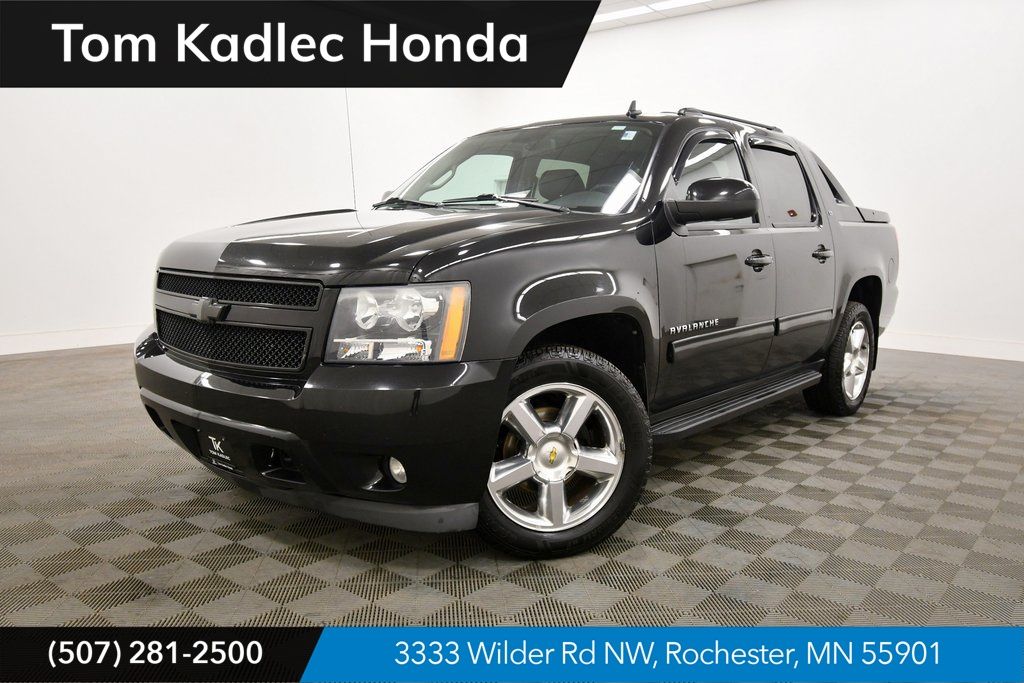 2011 Chevrolet Avalanche LT 4WD