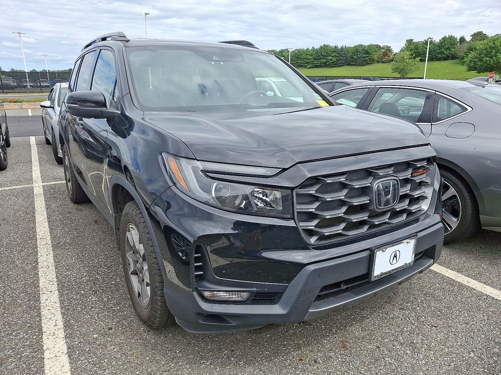 Thumbnail: 2022 Honda Passport - 3