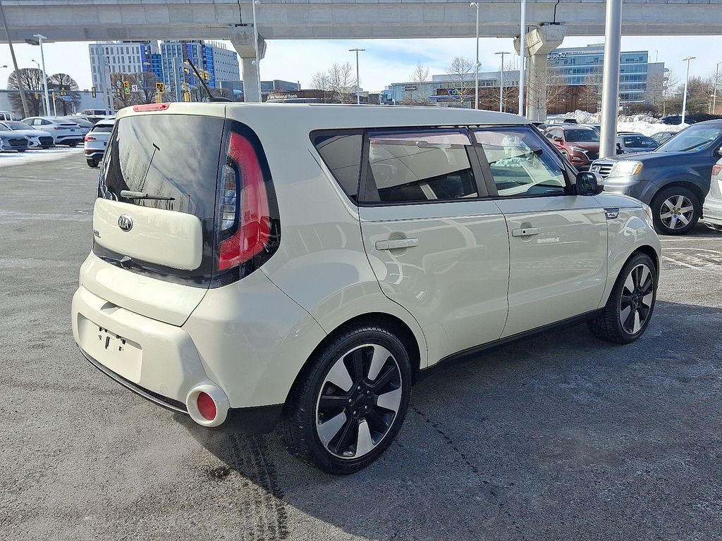 Thumbnail: 2015 Kia Soul - 4